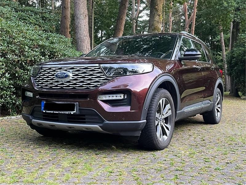 Braun Gebraucht 2020 Ford Explorer Platinum SUV | 37.999 € (Superpreis) - Bild 1/4