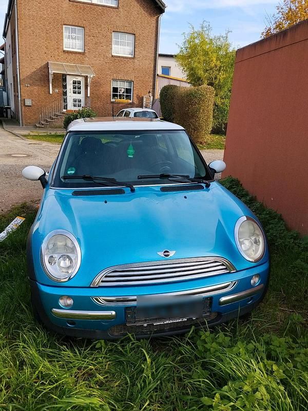 Blau Gebraucht 2004 Mini Cooper Coupé Coupé | 1.750 € (Superpreis) - Bild 1/4