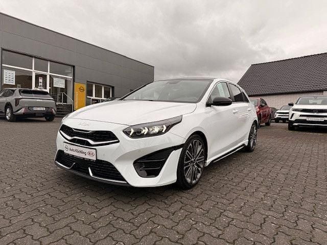 Gebraucht Kia Ceed GT GT-Line 160 PS (117 kW) 2022 Weiß Limousine
