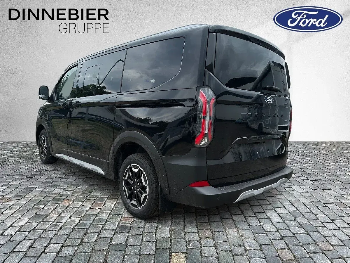 Neu Ford Tourneo Custom Active 170 PS (125 kW) 2026 Schwarz (metallic) Van