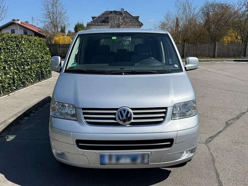 Second-hand VW T5 131 CP (96 kW) 2005 Argintiu Van