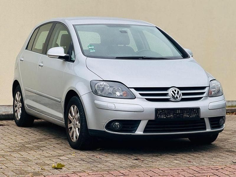 Silber Gebraucht 2005 VW Golf Plus Cross Comfortline Van / Kleinbus | 5.990 € (Fairer Preis) - Bild 1/4