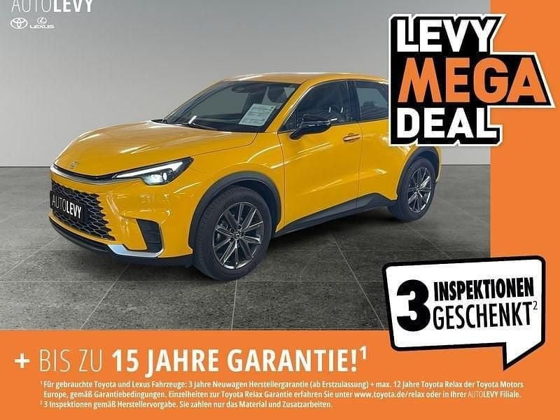 Passionate yellow Gebraucht 2024 Lexus LBX SUV | 30.470 € (Superpreis) - Bild 1/4