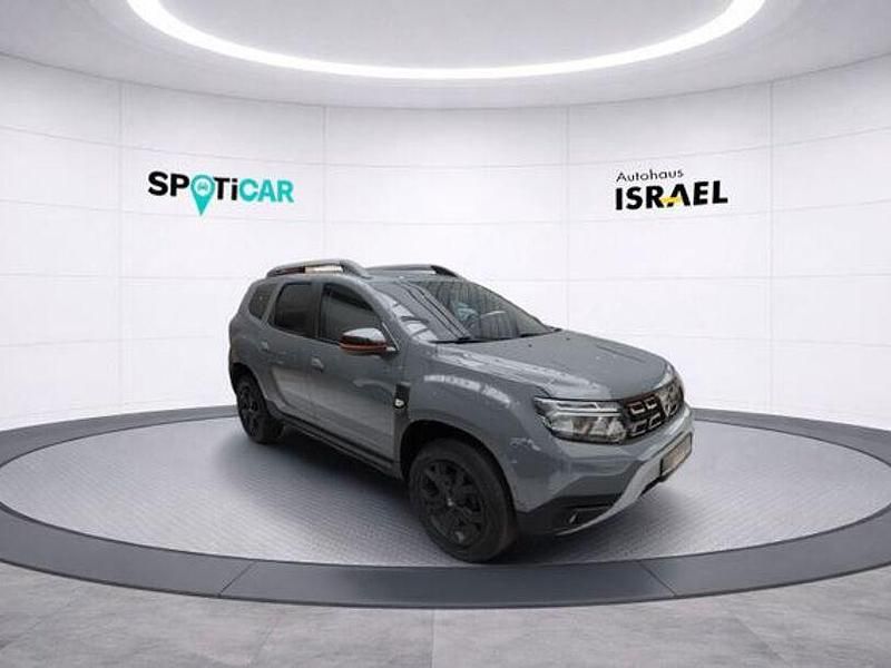 Gebraucht Dacia Duster Extreme 131 PS (96 kW) 2022 Grau SUV