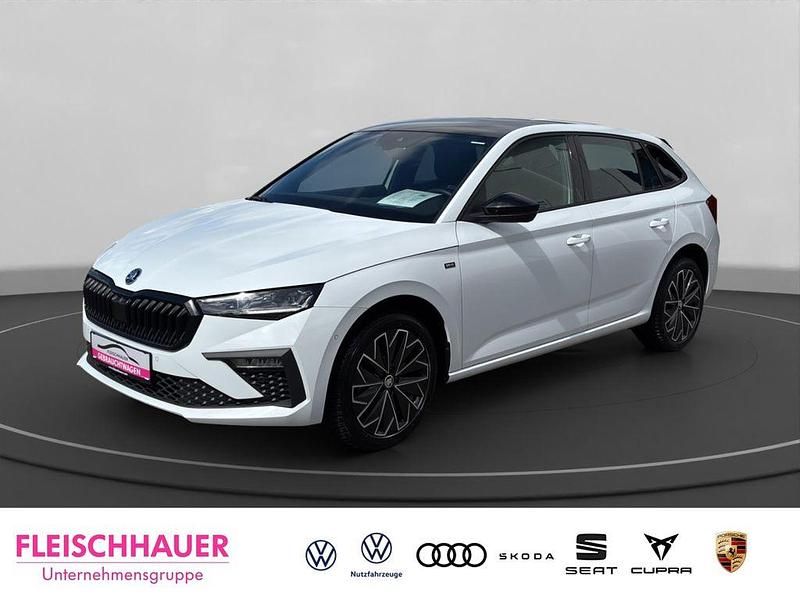 Weiss Gebraucht 2024 Skoda Scala Drive Kleinwagen | 24.990 € (Teuer) - Bild 1/4