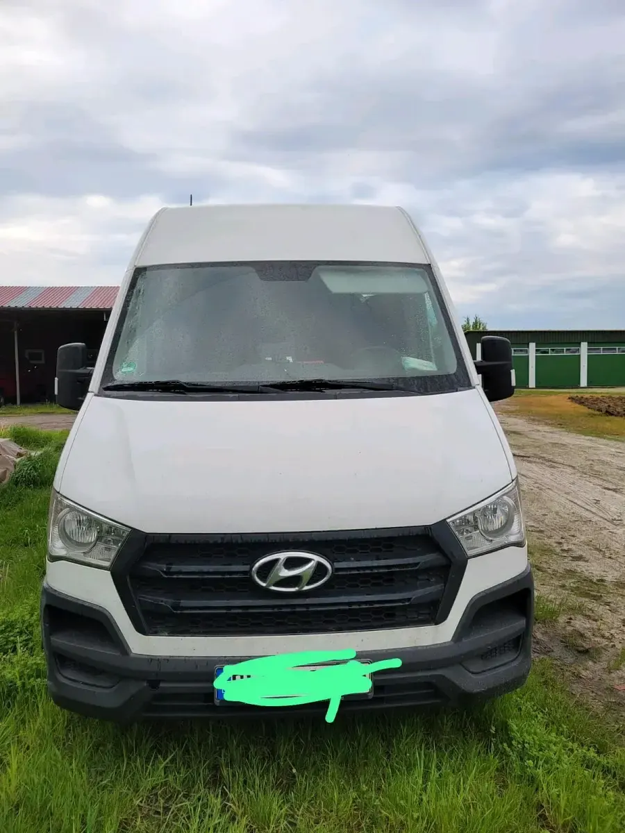 Gebraucht Hyundai H 350 150 PS (110 kW) 2018 Van