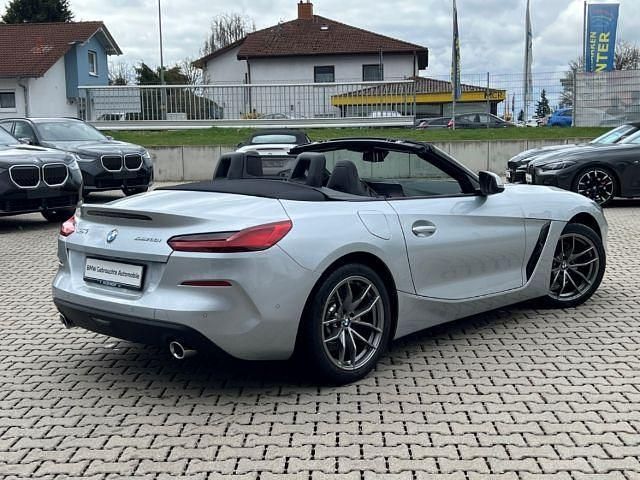 Gebraucht BMW Z4 258 PS (189 kW) 2022 Glaciersilber Cabrio