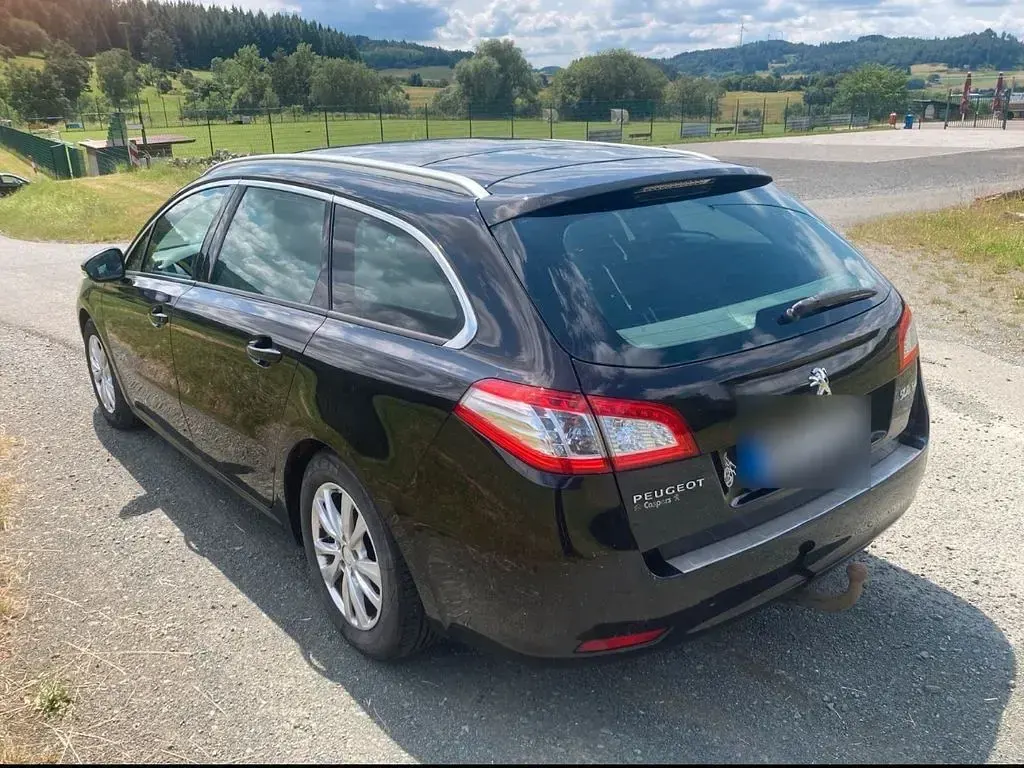 Gebraucht Peugeot 508 SW Active 163 PS (119 kW) 2012 Schwarz Kombi