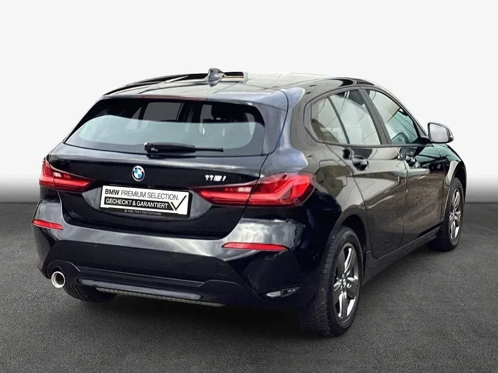 Gebraucht BMW 118 Advantage 136 PS (100 kW) 2023 Schwarz ii Kleinwagen