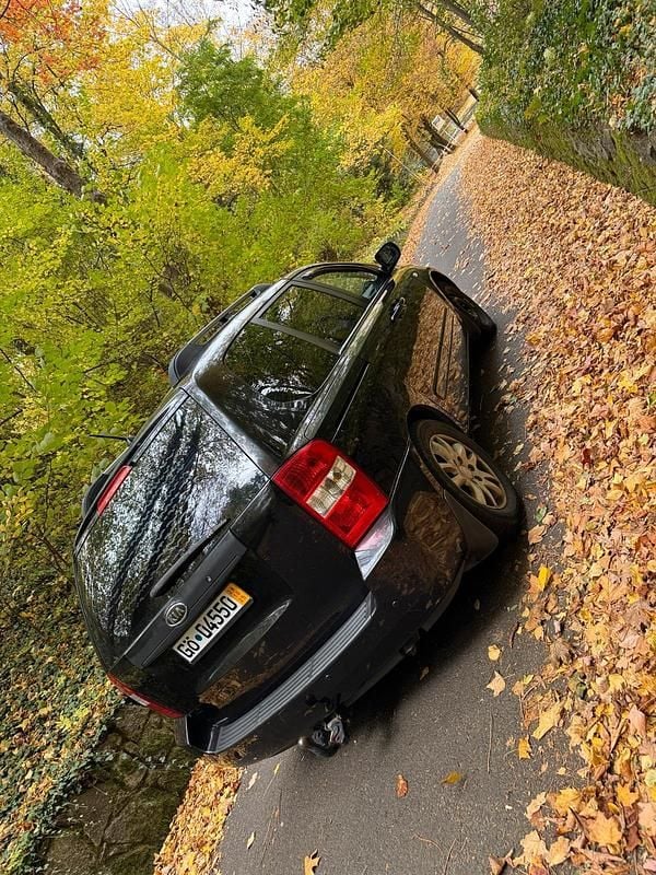 Schwarz Gebraucht 2008 Kia Carnival Van / Kleinbus | 1.350 € (Superpreis) - Bild 1/4