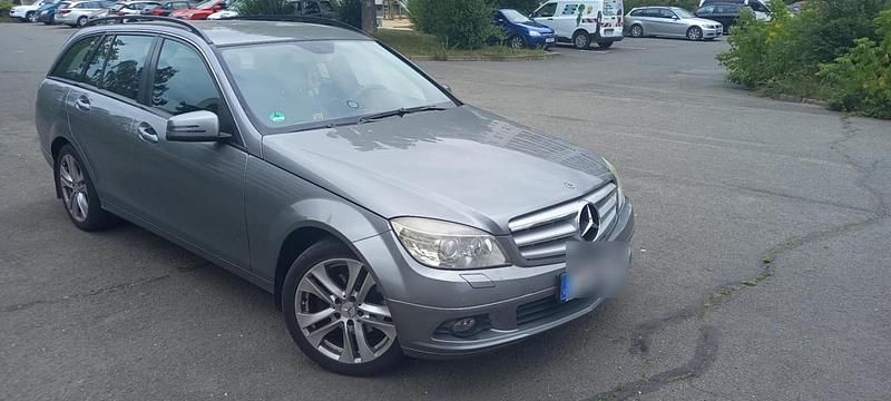 Silber Gebraucht 2009 Mercedes C200 Kombi | 4.600 € - Bild 1/4