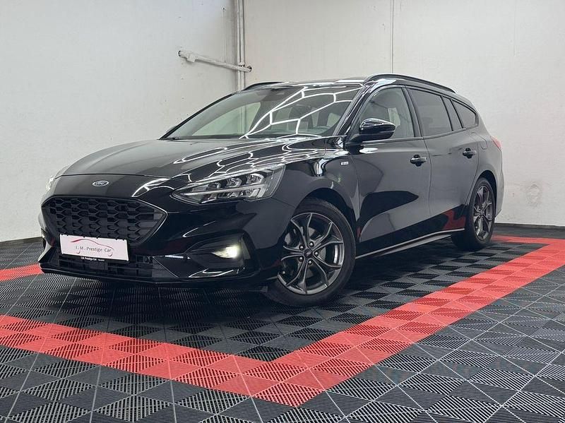 Gebraucht Ford Focus ST-Line 120 PS (88 kW) 2020 Agate black Kombi