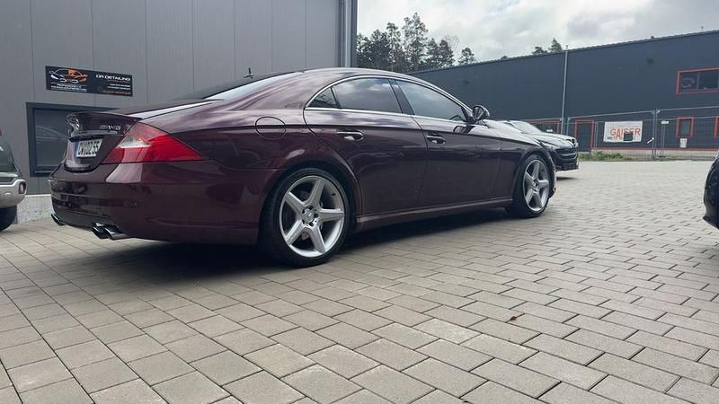 Gebraucht Mercedes CLS55 AMG AMG 476 PS (350 kW) 2005 Rot Limousine