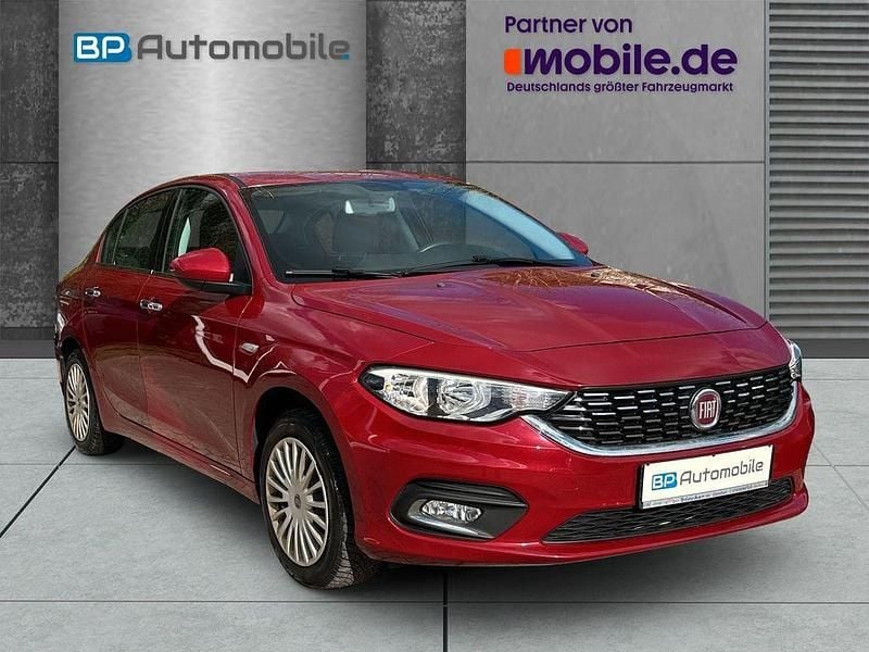 Gebraucht Fiat Tipo Easy 120 PS (88 kW) 2016 Colore esterno (new rosso (vr Limousine