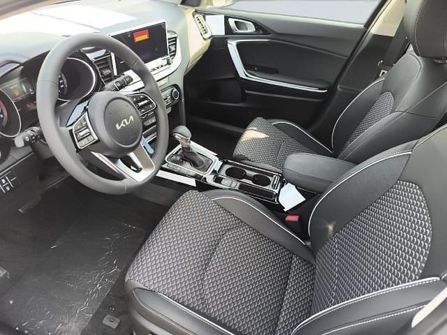 Neu Kia XCeed Vision 140 PS (102 kW) 2025 Grau SUV