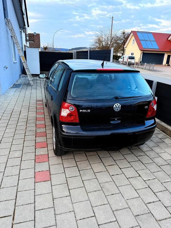 Gebraucht VW Polo 63 PS (46 kW) 2002 Schwarz Kleinwagen