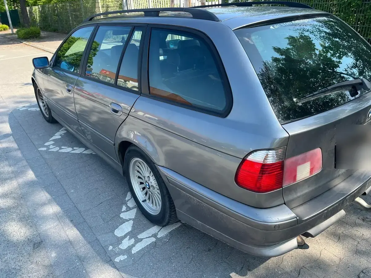 Brugt BMW 525 163 HK (119 kW) 2003 Grå Stationcar