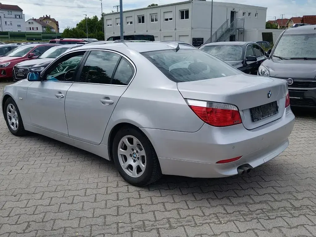 Gebraucht BMW 525 192 PS (141 kW) 2003 Grau Limousine