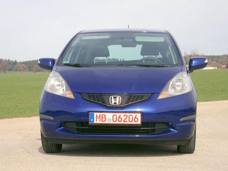 Gebraucht Honda Jazz 99 PS (72 kW) 2010 Blau Kleinwagen
