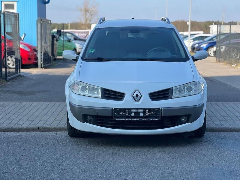 Gebraucht Renault Mégane II 131 PS (96 kW) 2007 Weiß Limousine