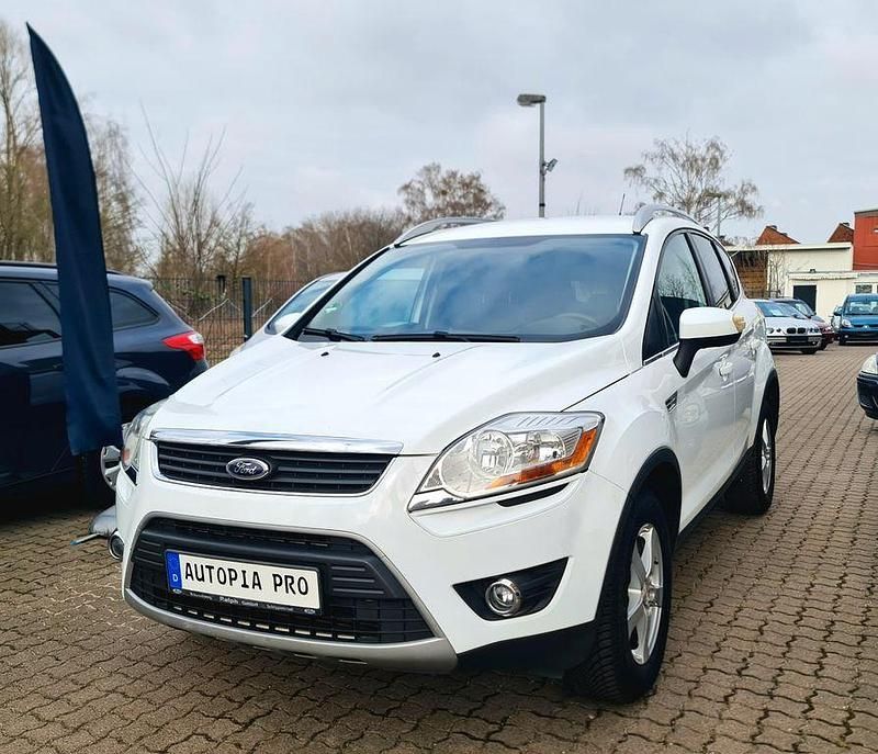 Gebraucht Ford Kuga 140 PS (102 kW) 2012 Weiß SUV