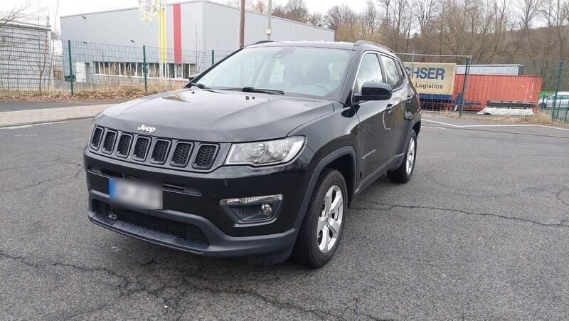 Schwarz Gebraucht 2018 Jeep Compass Longitude SUV | 10.990 € (Fairer Preis) - Bild 1/4