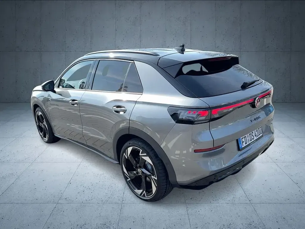 Gebraucht VW T-Roc R-line 150 PS (110 kW) 2026 Grau SUV