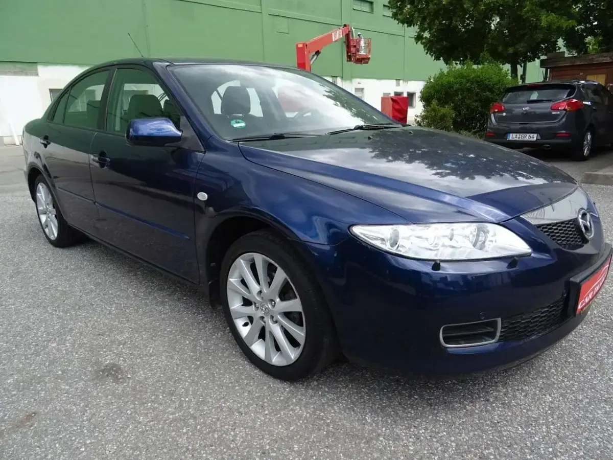 Gebraucht Mazda 6 Active Plus 166 PS (122 kW) 2006 Stratoblau metallic Limousine