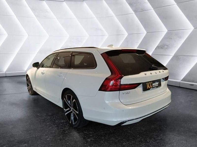 Gebraucht Volvo V90 Ultimate 455 PS (334 kW) 2022 Weiss Kombi