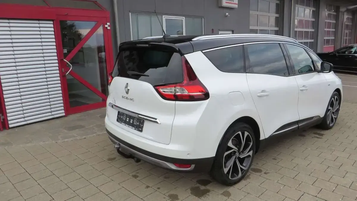 Occasion Renault Scenic E-Tech Bose Edition 163 ch (119 kW) 2018 Blanc Monospace