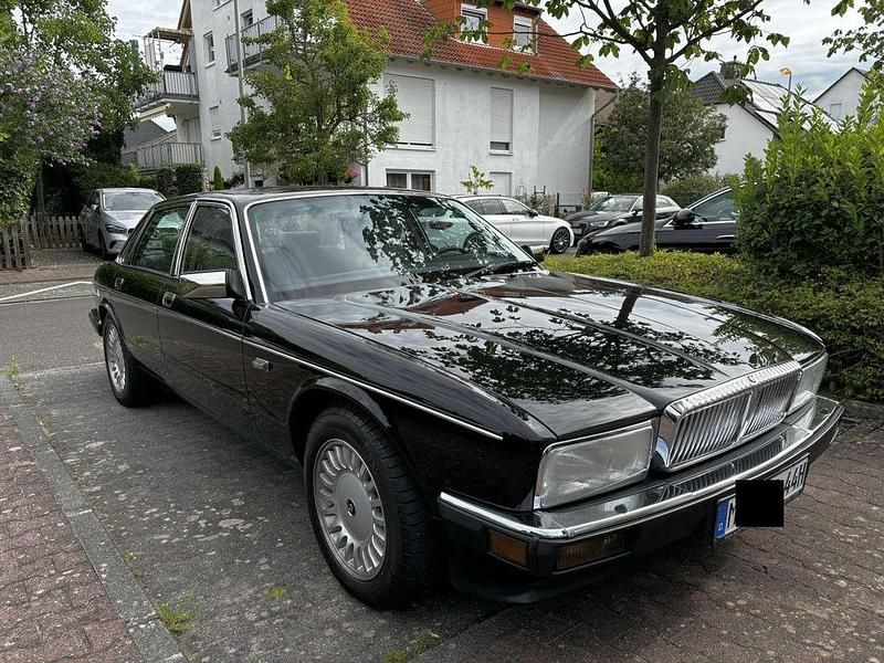 Gebraucht Jaguar XJ40 212 PS (155 kW) 1987 Schwarz Limousine