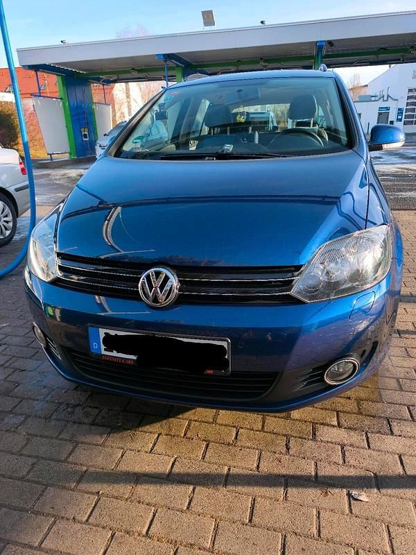 Blau Gebraucht 2010 VW Golf Comfortline Kombi | 4.400 € (Fairer Preis) - Bild 1/4