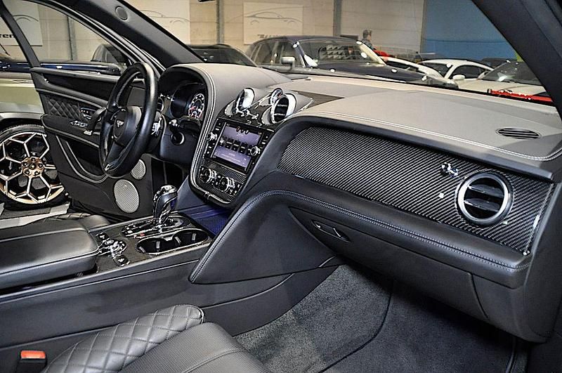 Gebraucht Bentley Bentayga Mulliner 549 PS (403 kW) 2018 Schwarz SUV