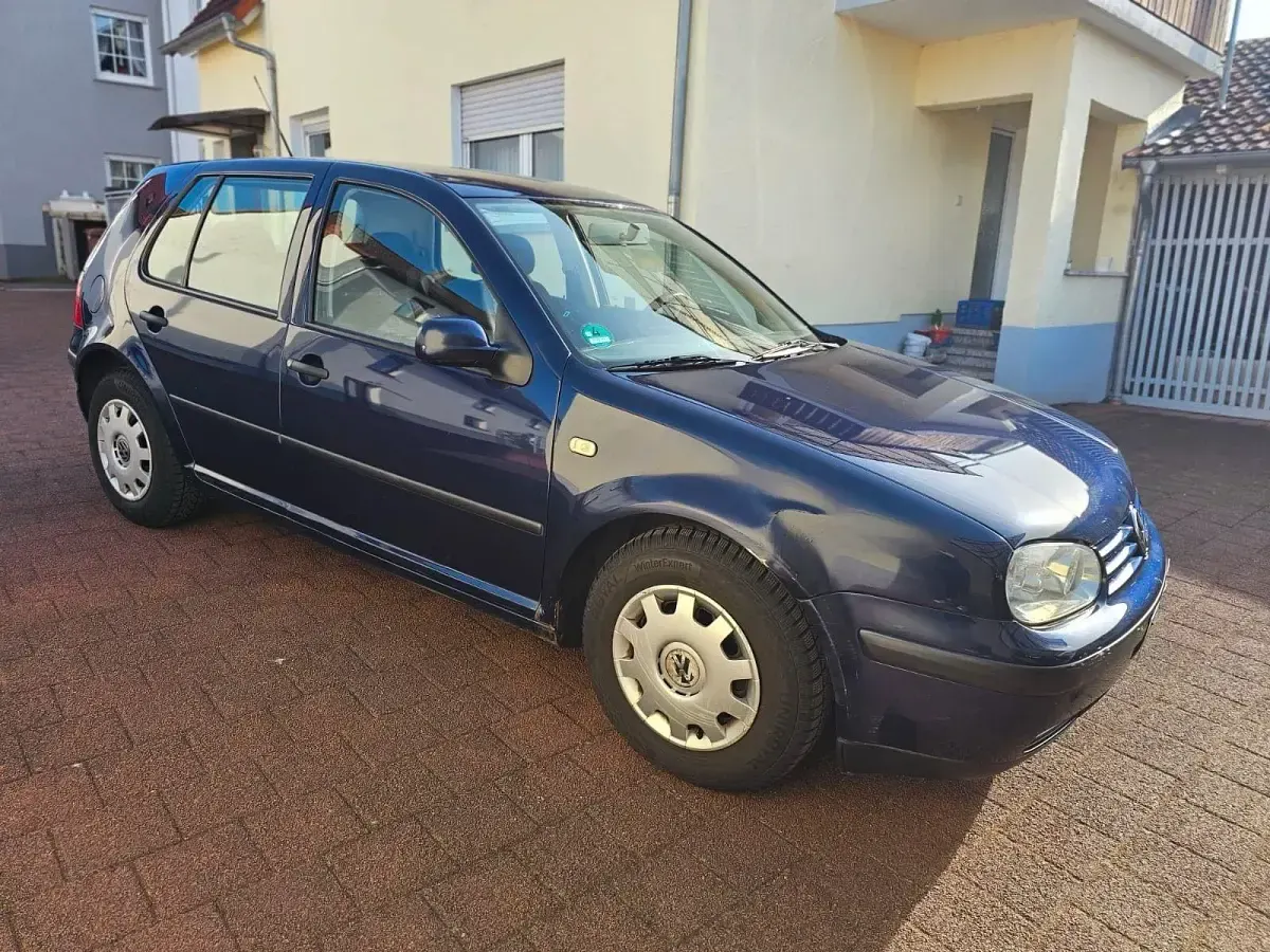 Gebraucht VW Golf IV Basis 105 PS (77 kW) 2000 Limousine