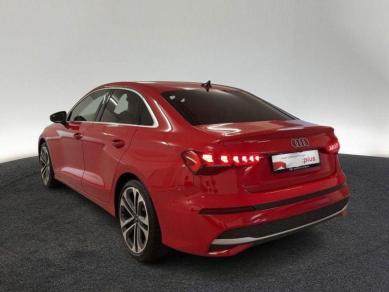 Second-hand Audi A3 Advanced Plus 150 CP (110 kW) 2025 Roșu Berlinǎ