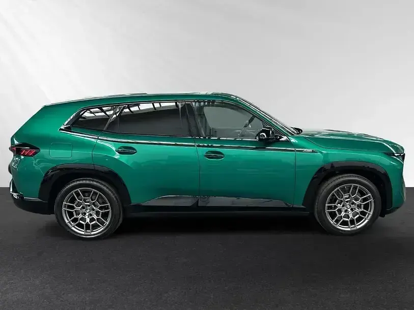 Gebraucht BMW XM Performance 476 PS (350 kW) 2024 Isle of man grün metallic SUV