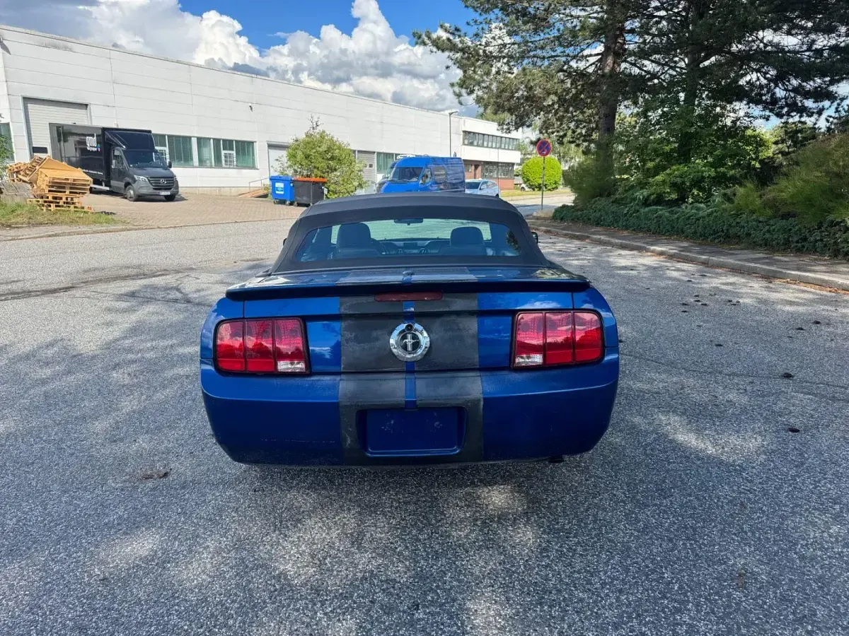 Gebraucht Ford Mustang 205 PS (150 kW) 2008 Blau Cabrio