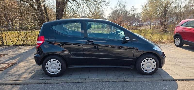 Gebraucht Mercedes A150 95 PS (69 kW) 2004 Schwarz Kleinwagen