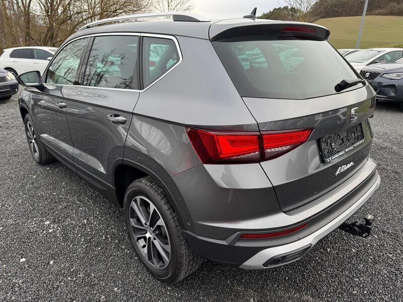 Gebraucht Seat Ateca Style 150 PS (110 kW) 2024 Grau SUV