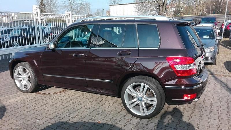 Braun Gebraucht 2011 Mercedes GLK350 Sport SUV | 13.000 € (Superpreis) - Bild 1/4