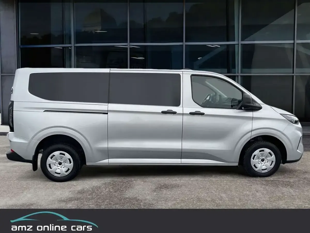 Neu Ford Transit Custom Trend 150 PS (110 kW) 2025 Silber Van