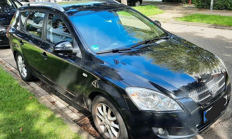 Schwarz Gebraucht 2007 Kia Ceed Sportswagon EX Kombi | 1.750 € (Guter Preis) - Bild 1/4