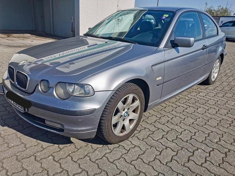 Gebraucht BMW 318 116 PS (85 kW) 2003 Silber Limousine