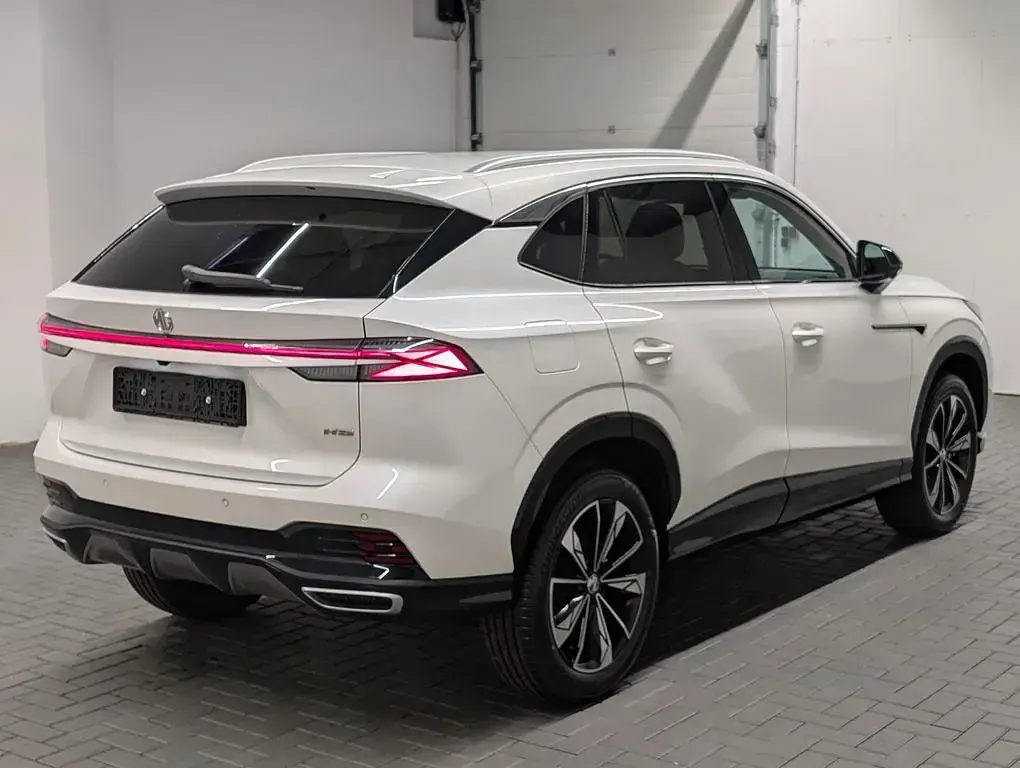 Ny MG HS Luxury 170 HK (125 kW) 2025 Hvid SUV