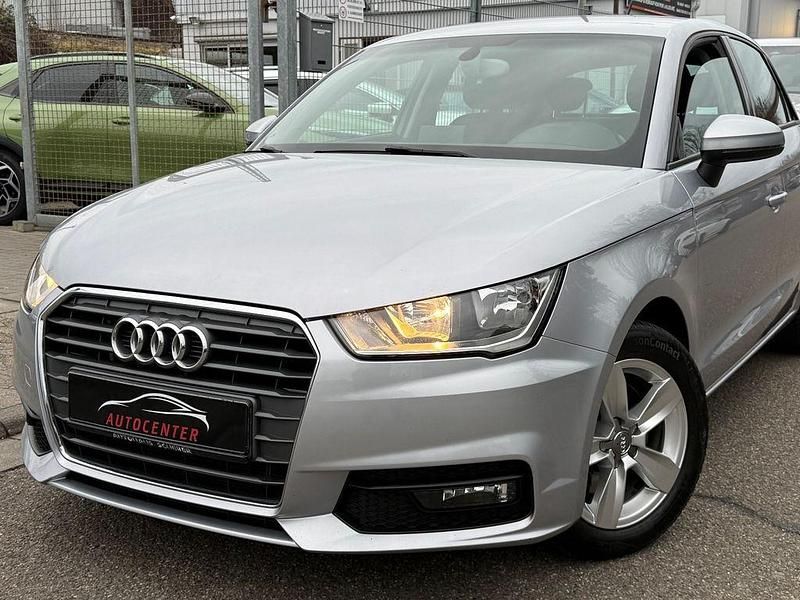 Gebraucht Audi A1 Sportback Sport 125 PS (91 kW) 2015 Silber Kleinwagen