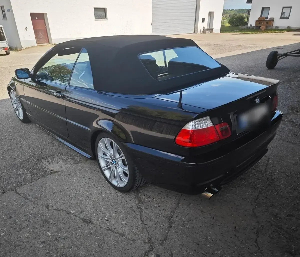 Gebraucht BMW 320 Cabriolet Sport Line 150 PS (110 kW) 2006 Schwarz Cabrio