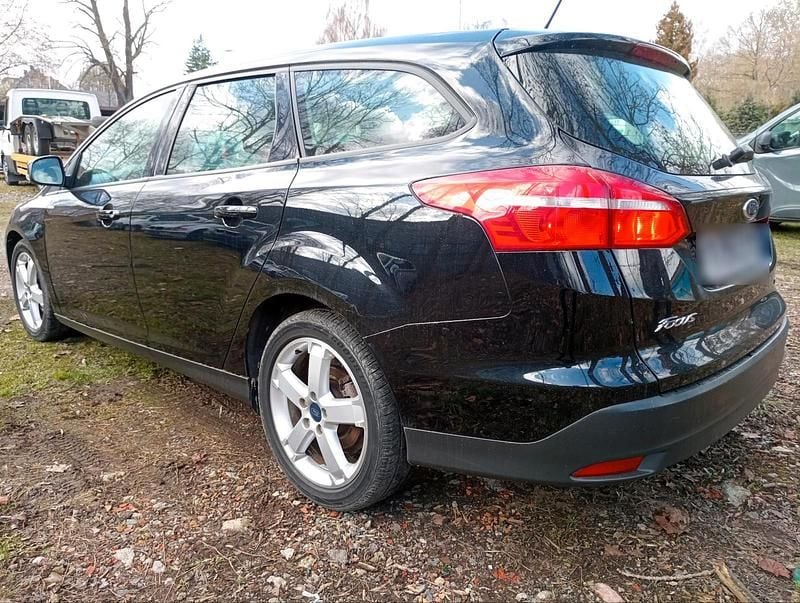 Gebraucht Ford Focus 2017 Schwarz Kombi