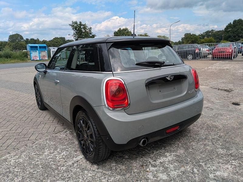Gebraucht Mini Cooper 136 PS (100 kW) 2017 Grau Kleinwagen