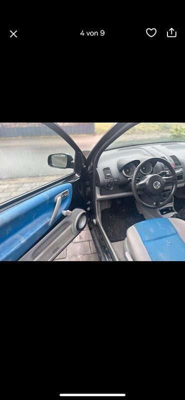 Second-hand VW Lupo 55 CP (40 kW) 2001 Negru Hatchback