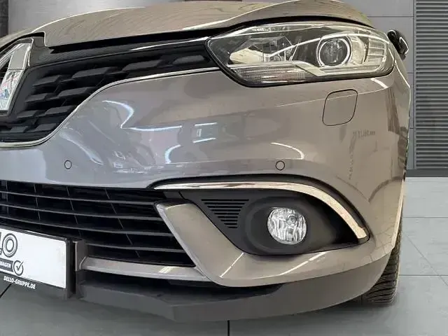 Gebraucht Renault Scénic IV LIMITED 159 PS (116 kW) 2019 Grau Van / Kleinbus